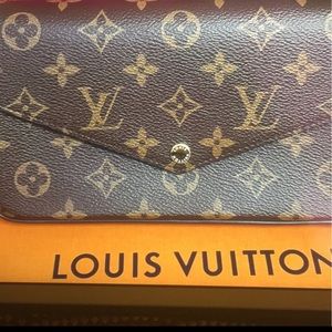 Louis Vuitton Monogram Felicie Crossbody